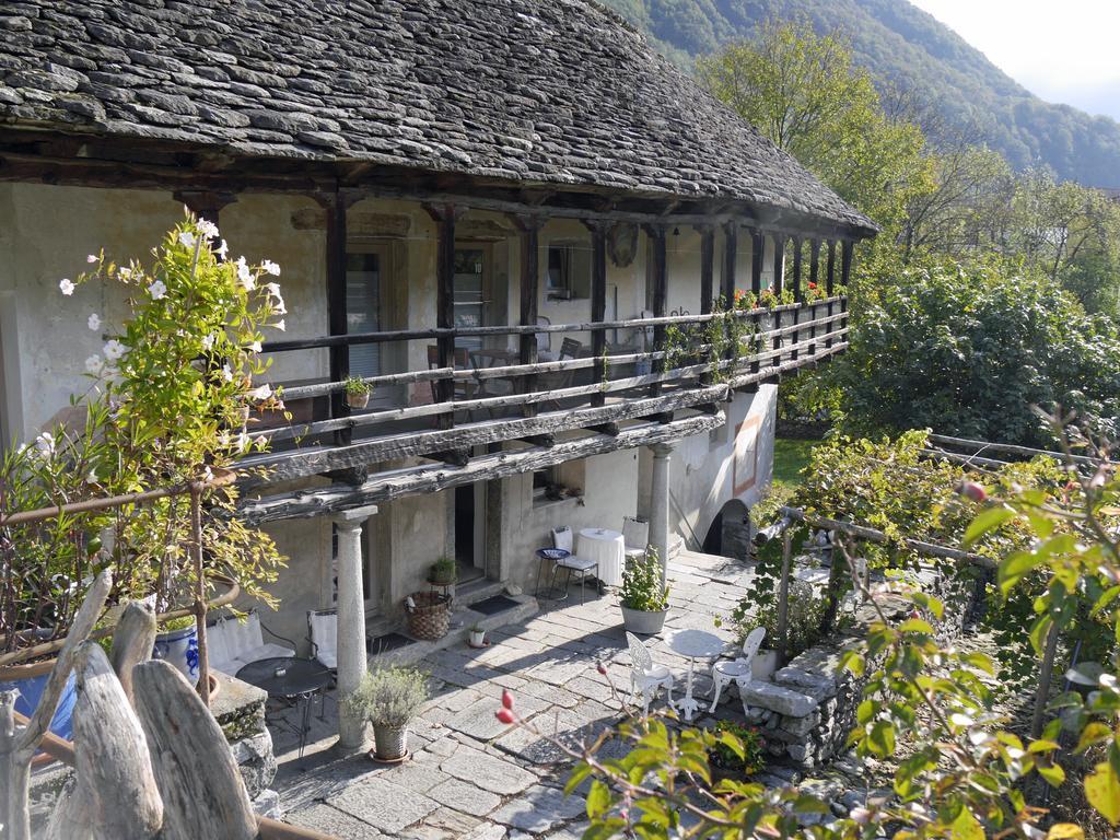 Casa Martinelli, Boutique-Hotel Maggia Exteriör bild